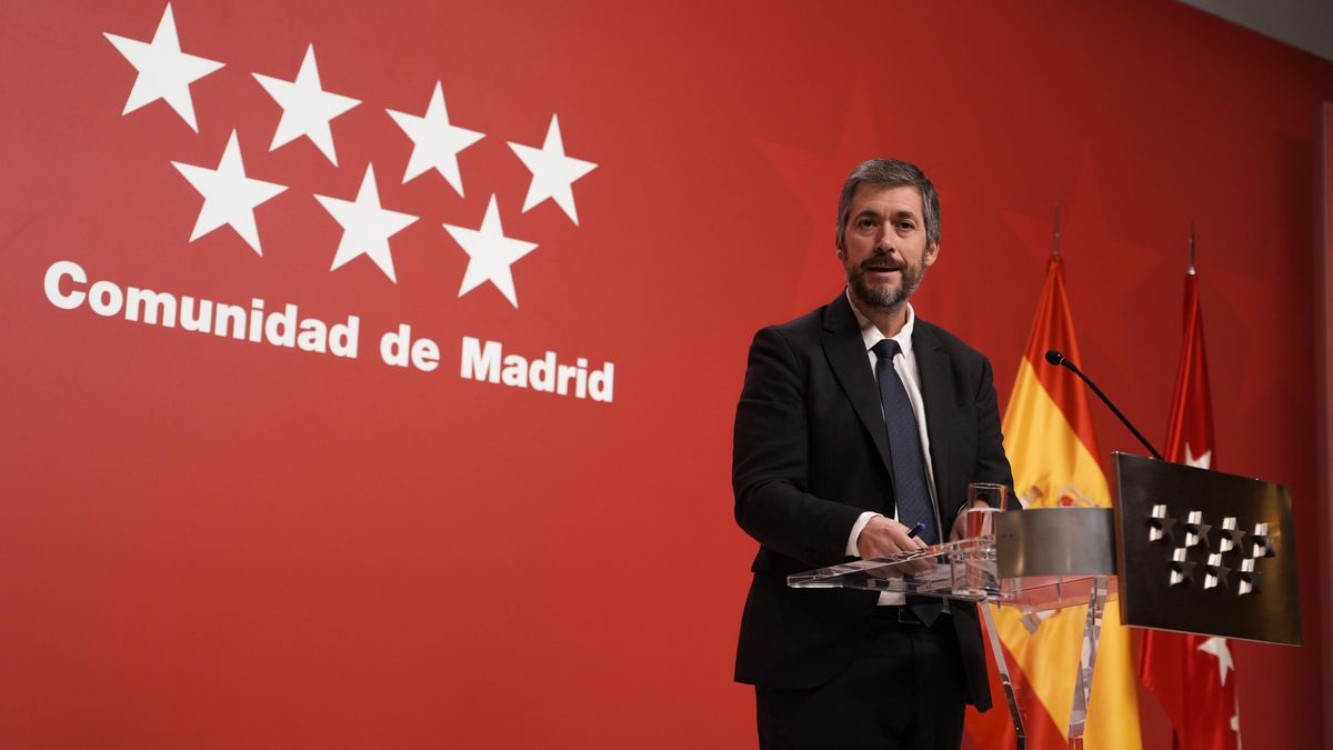 El Gobierno de Ayuso defiende los contratos millonarios con Quirón de la pareja de la presidenta: "Es una relación entre proveedores"