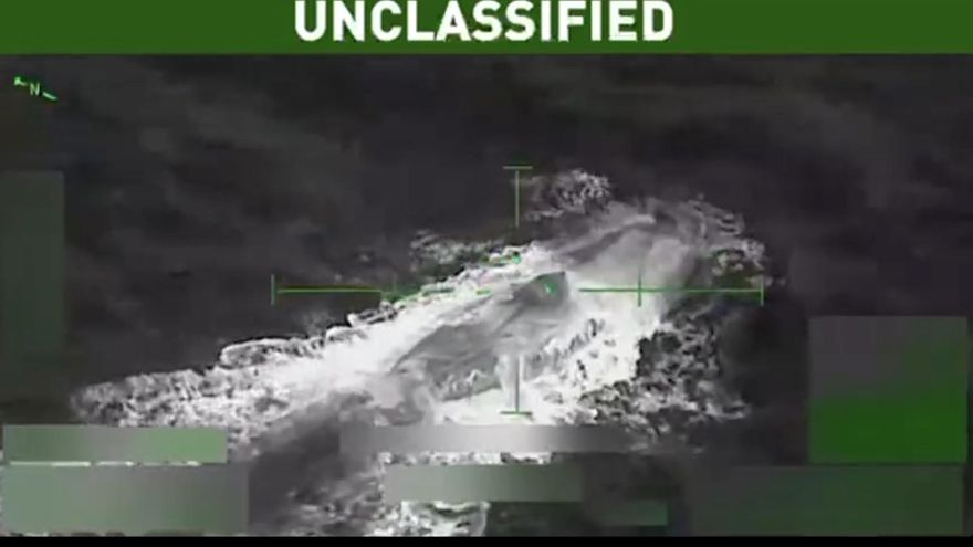 Trump afirma que devolverá a Ecuador y Colombia a los dos supervivientes tras hundir un 'narcosubmarino' en el Caribe