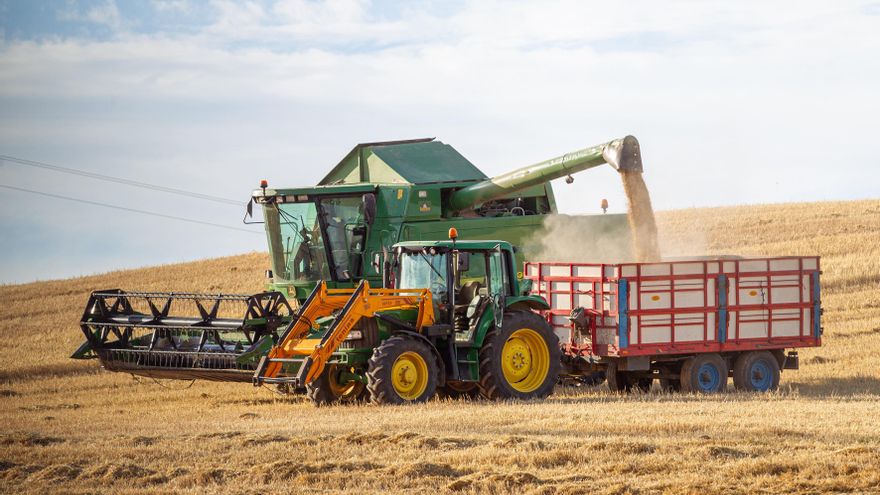 Castilla-La Mancha suspenderá la quema de rastrojos y prohibirá el uso de maquinaria cuando haya riesgo de incendio muy alto