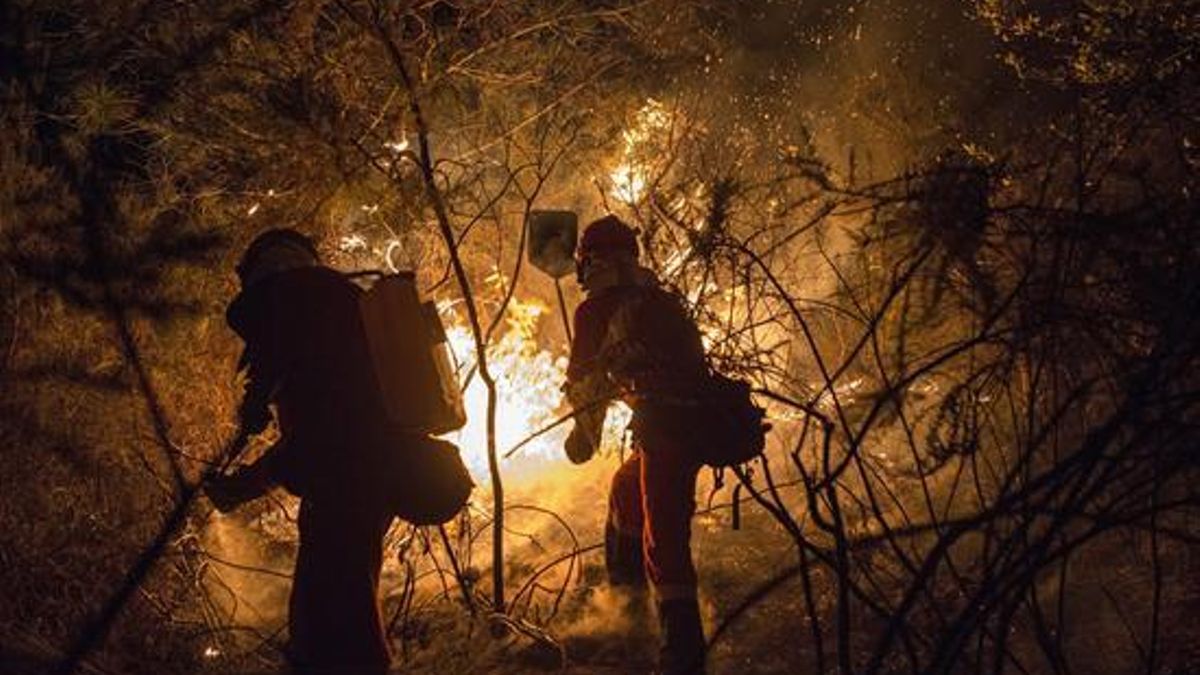FOTOS | La ola de incendios arrasa Galicia, Asturias y Portugal