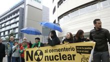 Manifestación ante la sede de Enresa / Plataforma contra el ATC en Cuenca