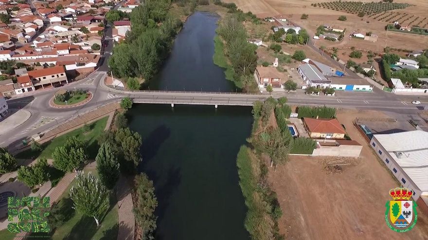 Rechazo a dos proyectos de cebaderos intensivos porcinos en Robledo por posible afección al río Bullaque