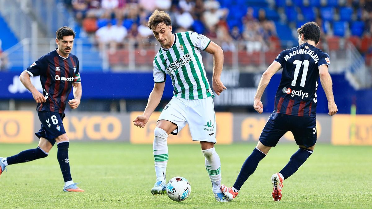 Las imágenes del SD Eibar - Córdoba CF