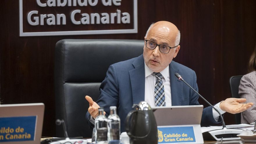 El Cabildo de Gran Canaria cree que corresponde al pueblo venezolano "tomar las riendas del país"