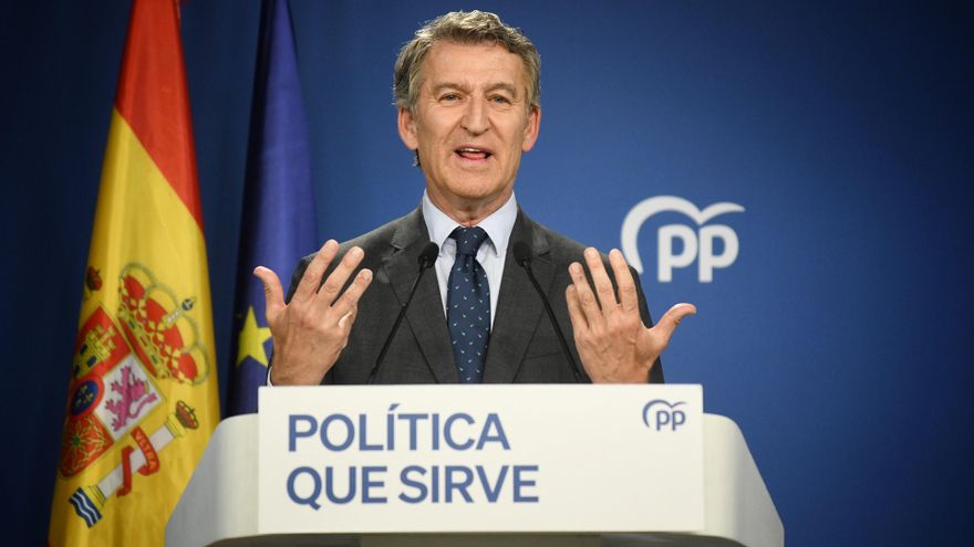 Feijóo critica ahora la regularización de migrantes tras votar a favor de tramitar la ILP y defender que podían "estar tranquilos"