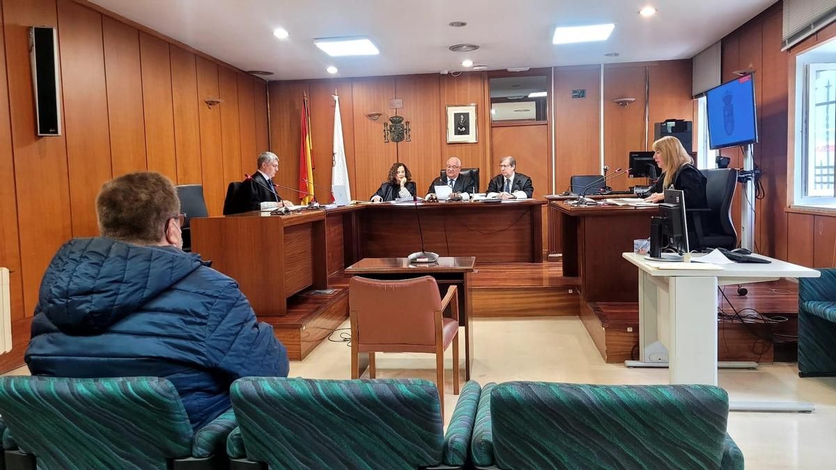 El acusado de hacer 8.000 fotos a niños desnudos en playas del Sardinero: "Antes me quito la vida que tocar a un menor"