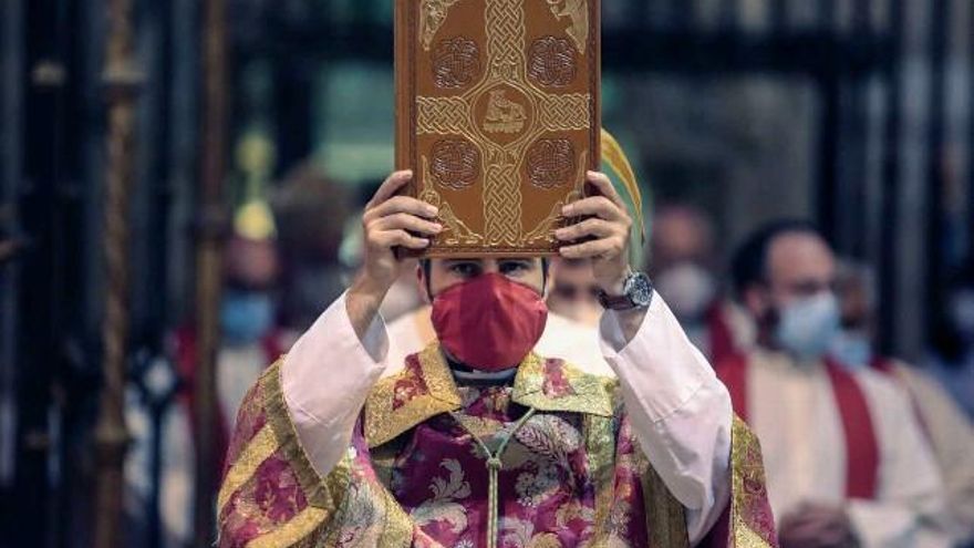 La iglesia organizó el homenaje a las víctimas del coronavirus en León. Foto: Campillo / ICAL.