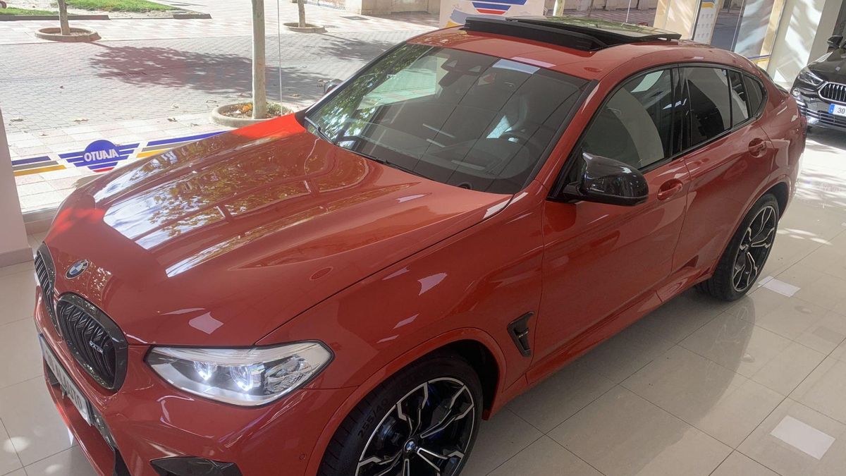 BMW X4 M Competición, en las instalaciones del concesionario Alauto.