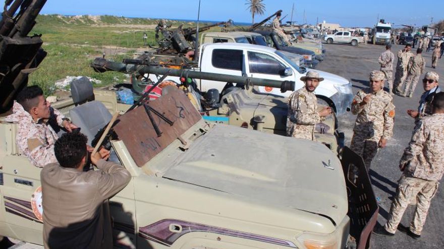 Unas 2.200 personas huyen de Trípoli y sus alrededores por el conflicto, según la ONU