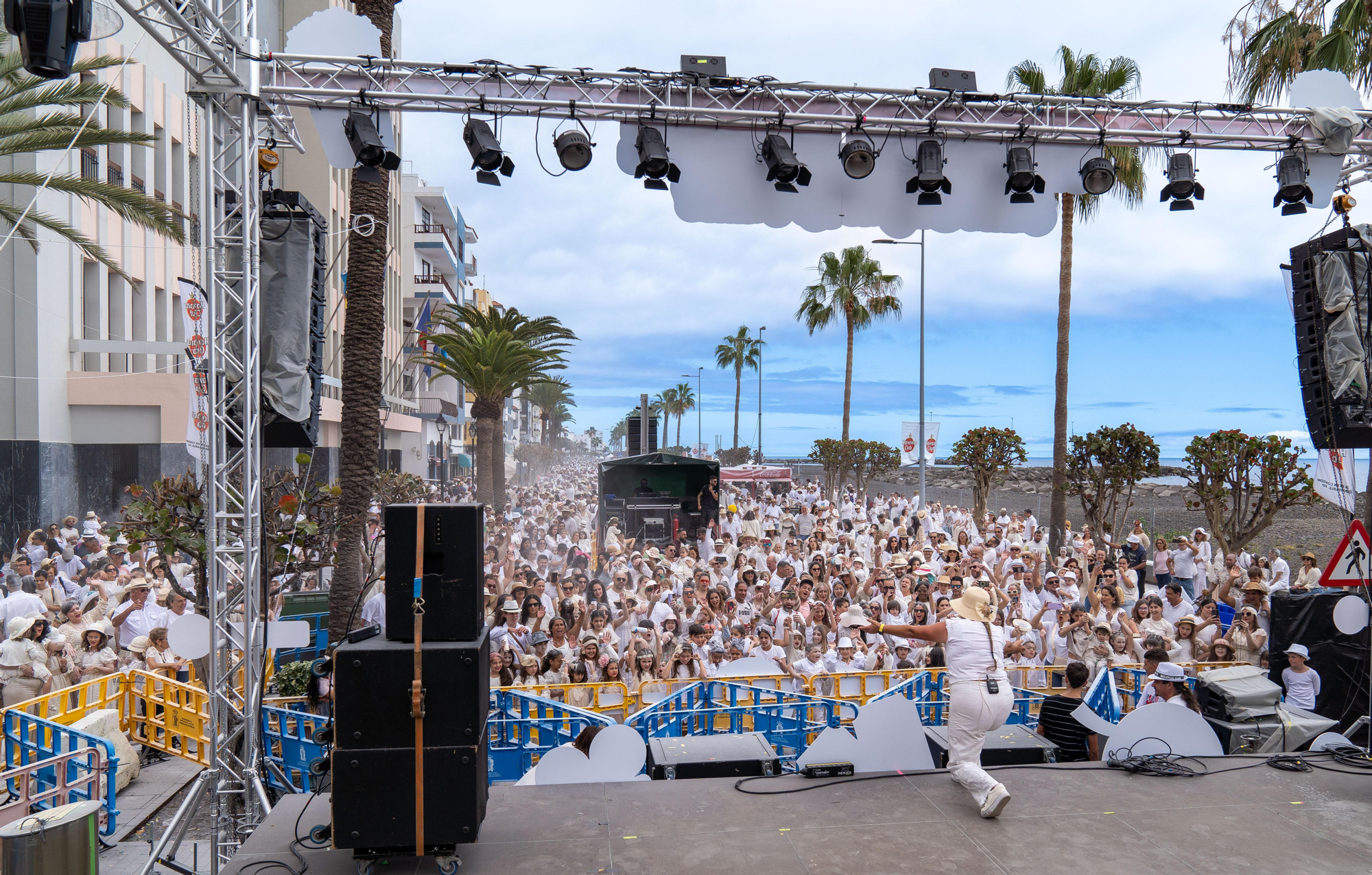 Los ‘peques indianos’ desembarcan en Santa Cruz de La Palma.