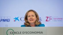 El Gobierno ve un "honor" que Nadia Calviño esté en la lista de favoritos para ocupar la dirección del FMI