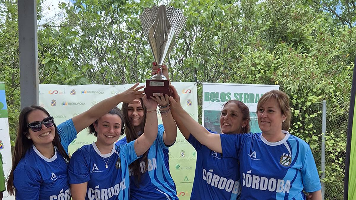 Córdoba conquista su primer Campeonato de Andalucía femenino de bolos