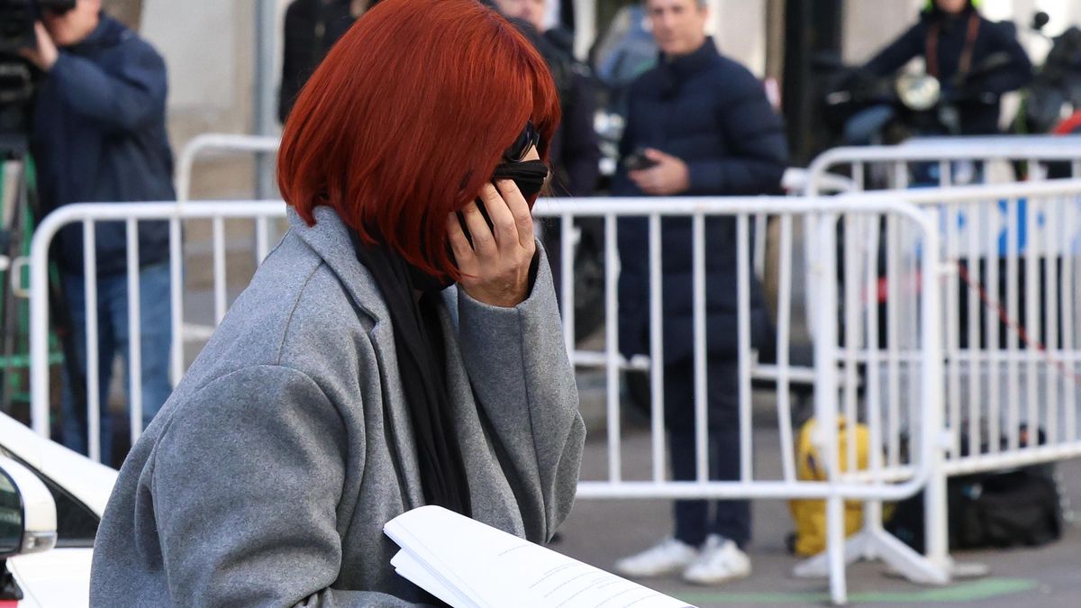 La expareja de Koldo García no se reconoce en los wasaps sobre las ‘chistorras’ y defiende la legalidad de las entregas en efectivo del PSOE