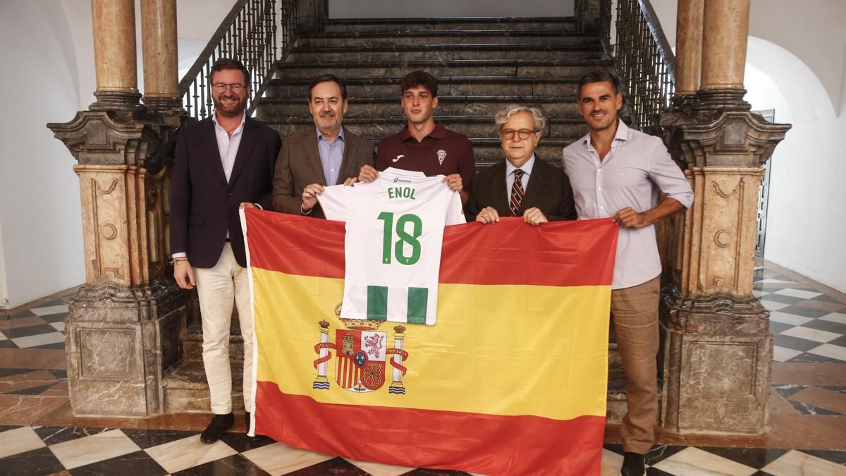 Presentación de Enol Rodríguez como jugador del Córdoba CF
