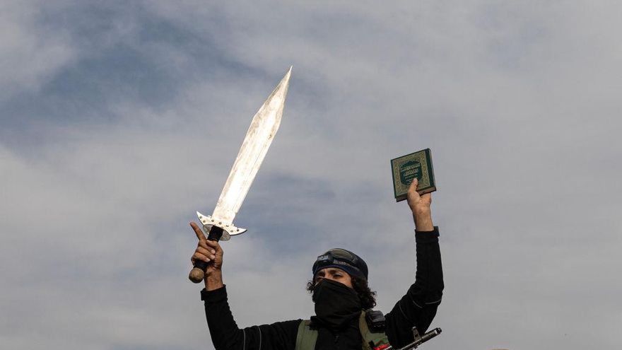 El nuevo gobierno sirio echa a andar en Damasco con muchos retos y en medio de los recelos por su tendencia islamista