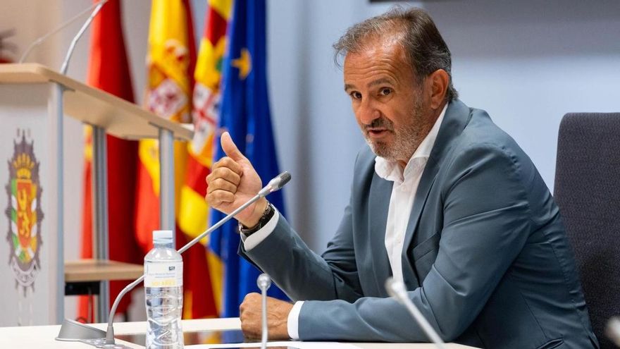 El número 2 del Gobierno en Zaragoza se desmarca de la defensa municipal con el spa de Ranillas y busca abogados externos