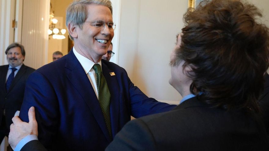 El Tesoro de EEUU salió a apoyar a Milei, pero Werthein desmintió negociaciones por un préstamo de US$ 30.000 millones