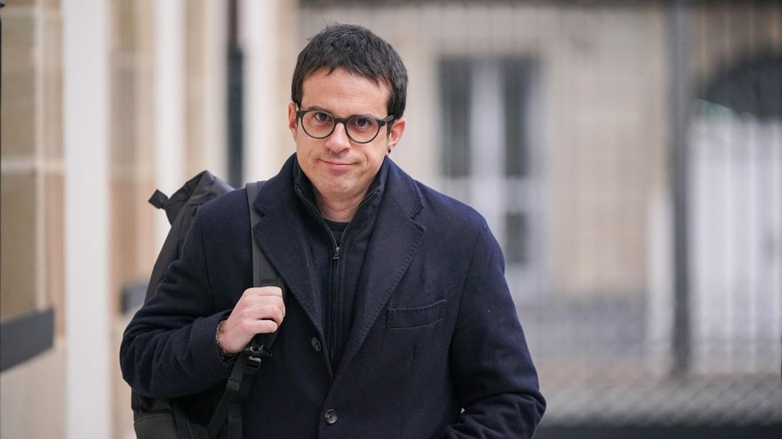 Concejales de EH Bildu dimiten por no poder frenar proyectos de renovables y Otxandiano pide al Gobierno un despliegue ordenado