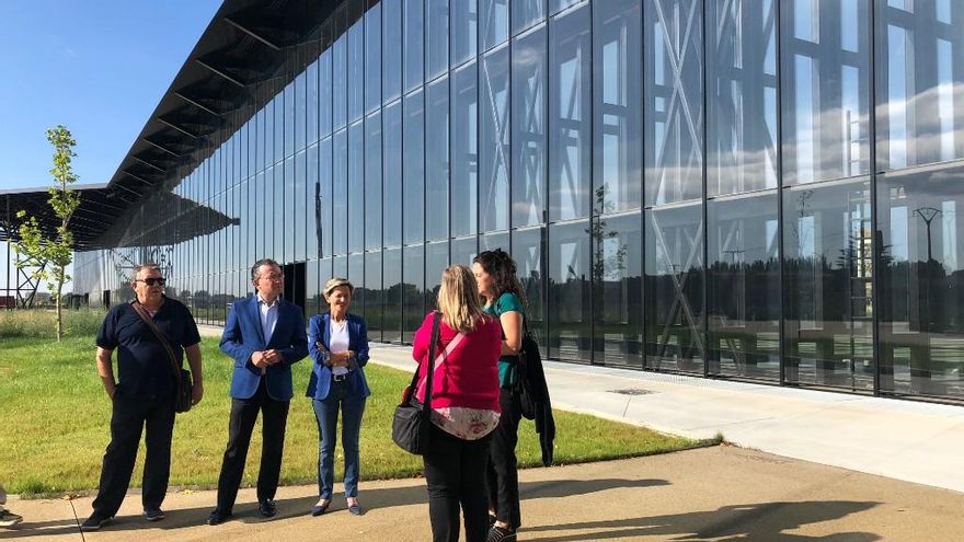 Urbanización del entorno del Palacio de Exposiciones de León.