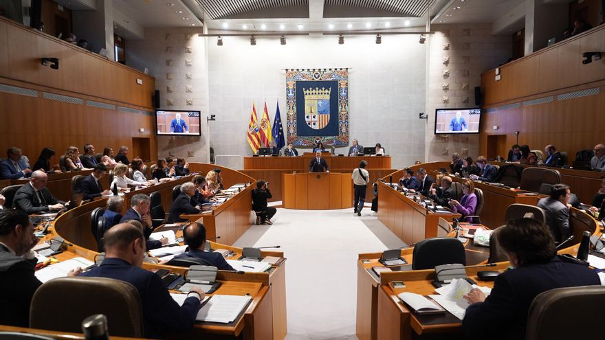 La oposición pide explicaciones al PP por la plaza que logró un cargo de Nuevas Generaciones en un organismo aragonés