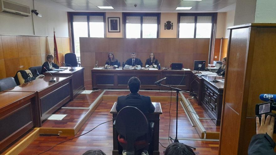 Valtònyc acepta dos años de prisión por amenazas graves a la Guardia Civil en un concierto y no entrará en la cárcel