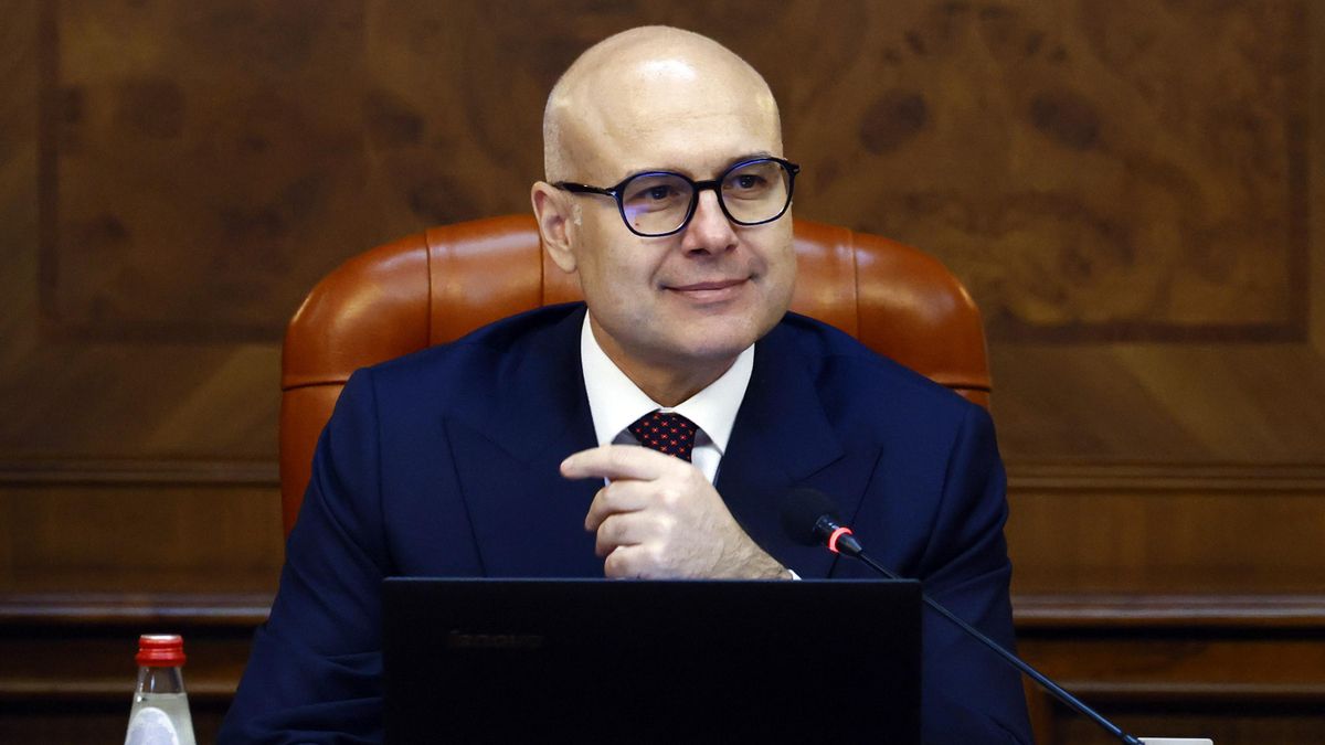 Dimite el primer ministro de Serbia en plena ola de protestas contra el Gobierno