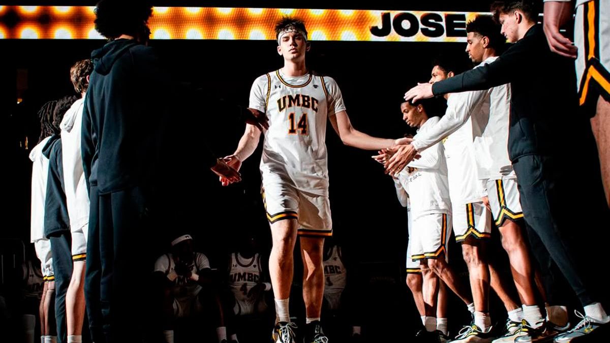 José Roberto Tanchyn durante un partido.