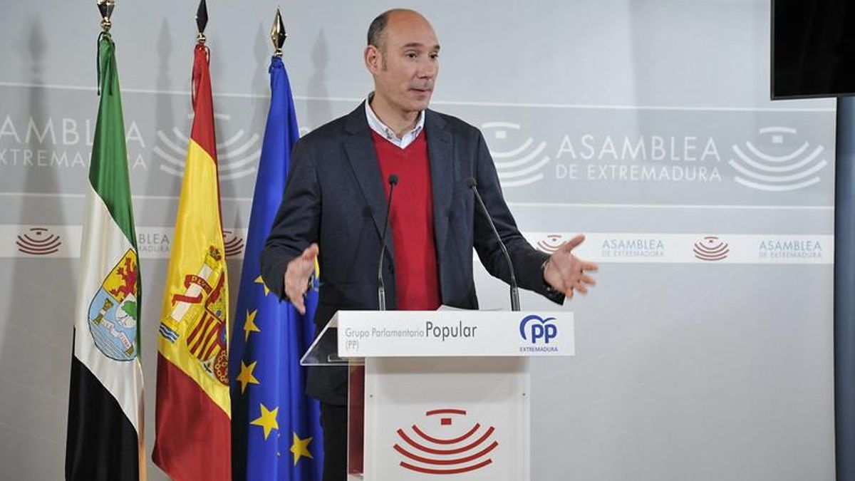 El portavoz del Grupo Parlamentario Popular, José Ángel Sánchez Juliá
