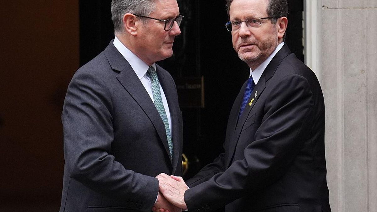 Starmer recibe al presidente de Israel entre protestas: "No voy a abandonar la diplomacia"