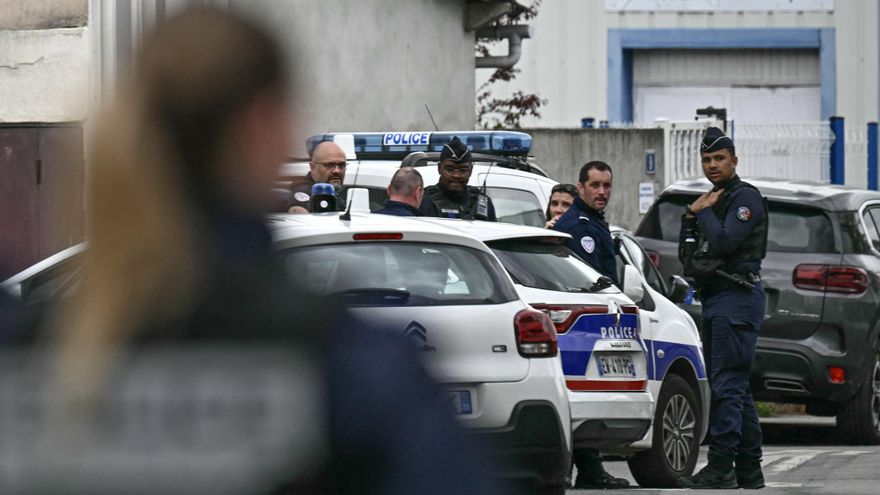 Un muerto y tres heridos en un ataque con cuchillo en un instituto de Nantes