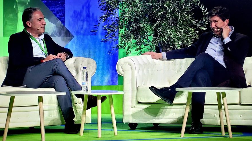 Moreno cierra filas con Marín en el congreso del PP andaluz y lanza un mensaje a Génova de unidad con Ciudadanos