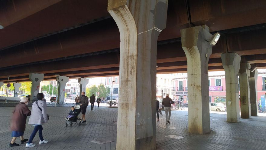 Paso inferior del 'scalextric' de Puente de Vallecas, cuya demolición está prevista para 2023.