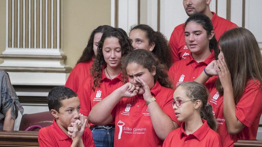 El idioma de España que no tiene letras ni palabras y solo se habla en una pequeña isla