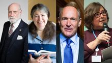 De izquierda a derecha, Vint Cerf, Radia Perlman, Tim Berners-Lee y Anriette Esterhuysen.