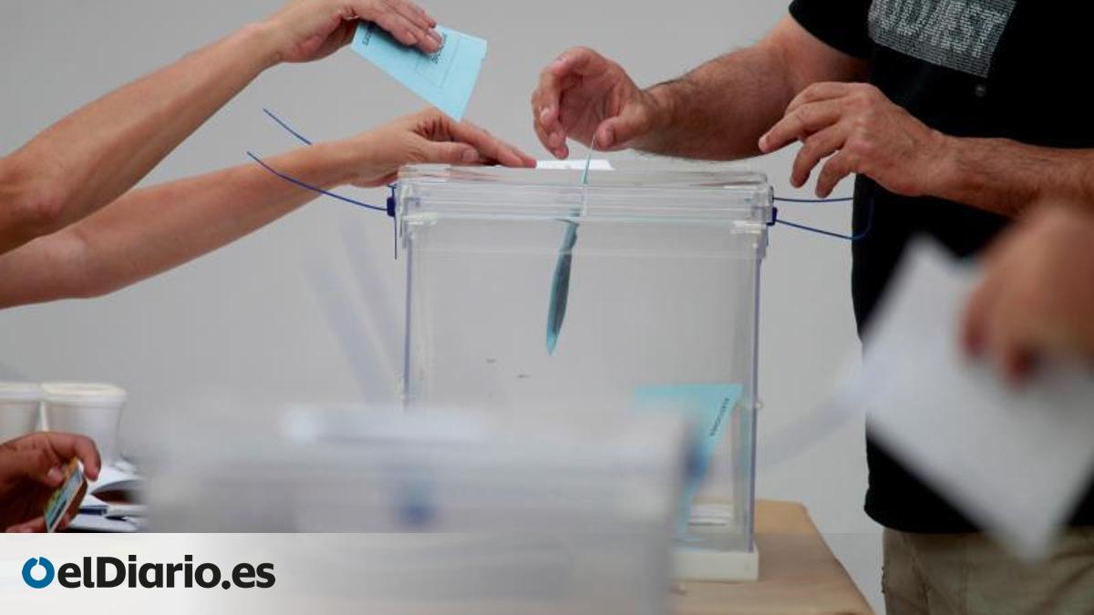 Las rectificaciones en el recuento de votos cambian el tablero en una docena de municipios de Andalucía