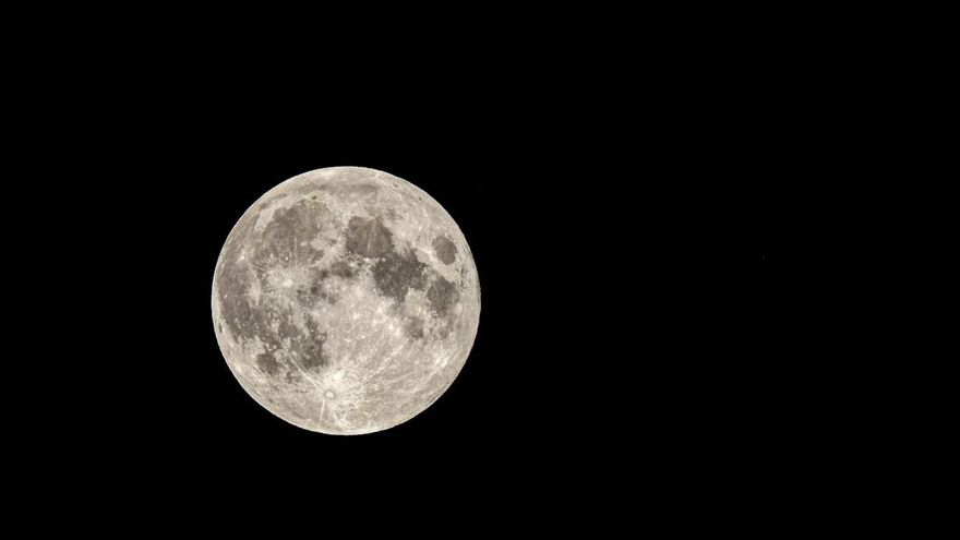 Por qué siempre hay luna llena en Semana Santa