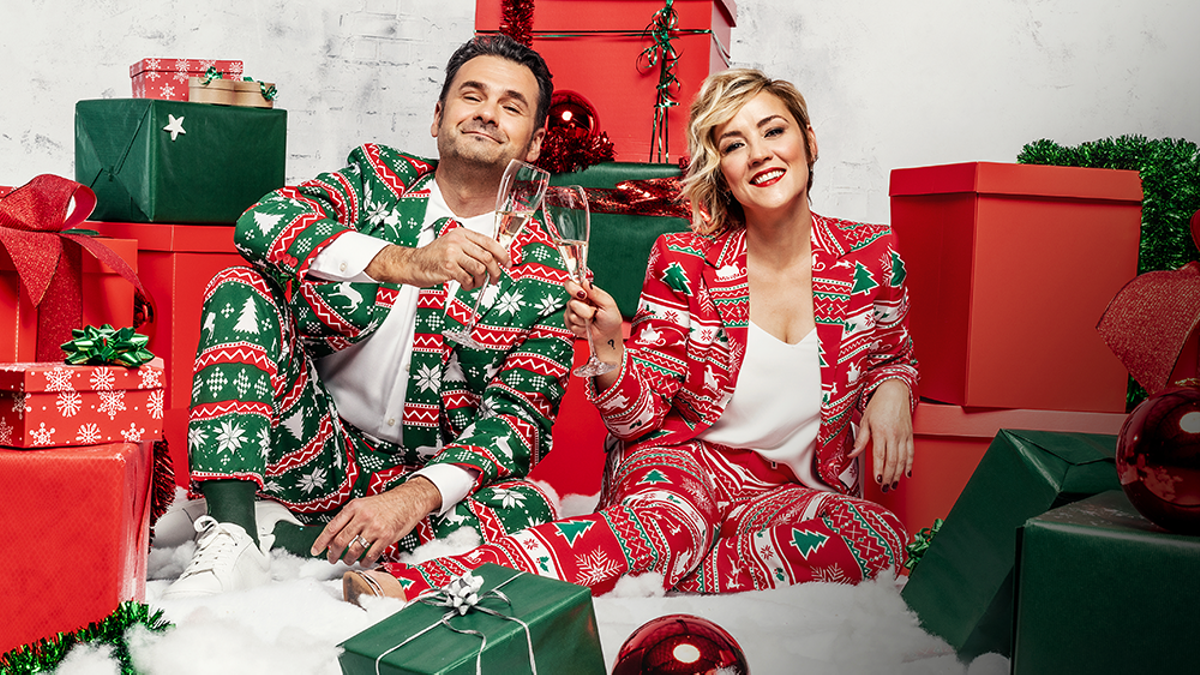 Iñaki López y Cristina Pardo, un dúo muy navideño en los posados de las Campanadas 2020/2021 en laSexta