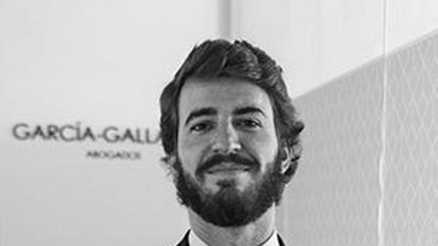 Insultos, machismo, homofobia y Mario Conde: la esencia de Vox en su candidato para Castilla y León