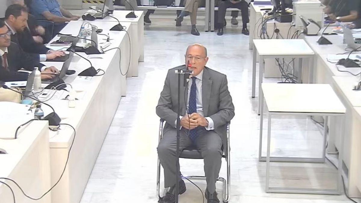 Pérez de los Cobos ofrece una explicación técnica de los fondos reservados que desmiente a Rajoy y apunta al DAO Pino