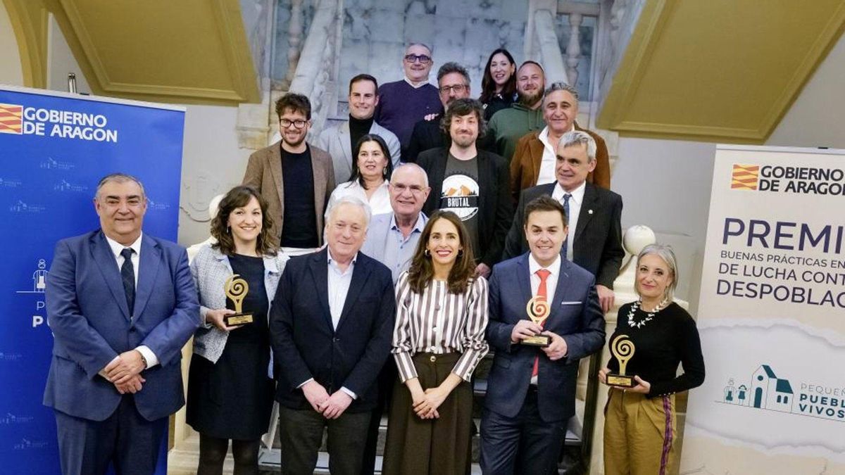 El pueblo turolense de Perales de Alfambra recibe un premio por su crecimiento demográfico