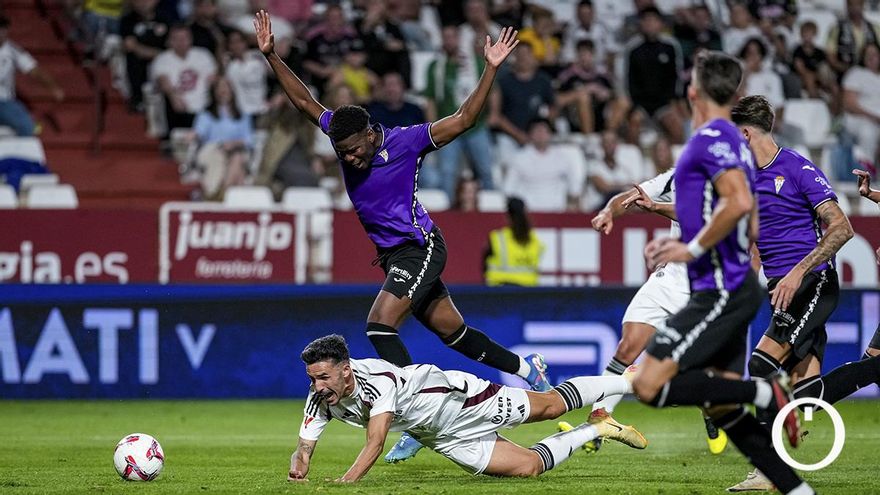 Los penaltis concedidos, principal lastre del Córdoba CF