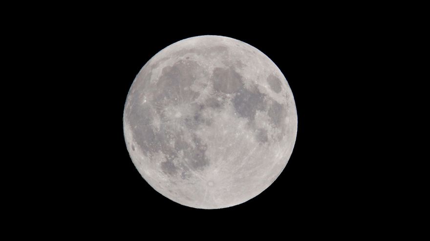Luna llena febrero 2025: cuándo y cómo ver hoy la Luna de nieve