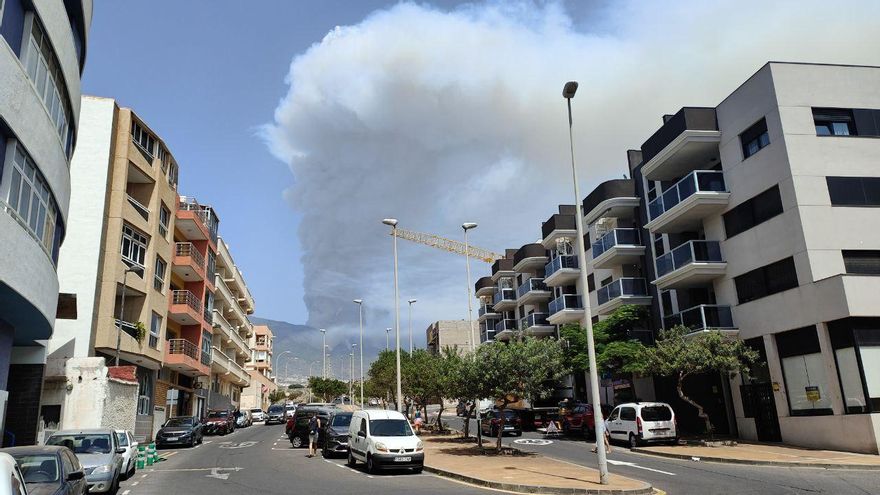 Los efectos del incendio de Arafo desde el Puertito de Güímar.