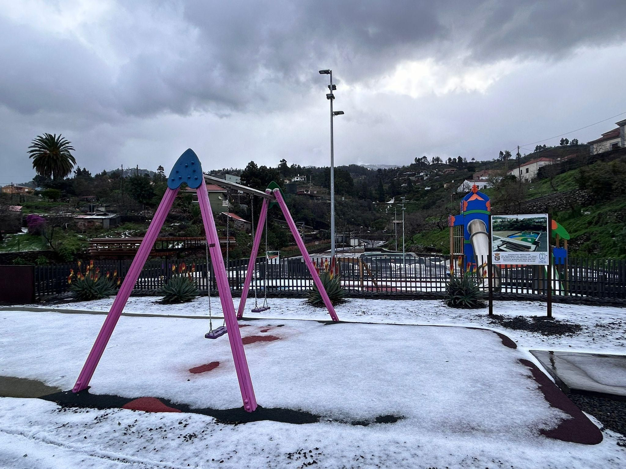 El granizo y la nieve cubre el municipio de Puntagorda. LA PALMA AHORA