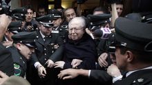 El expárroco chileno Fernando Karadima, considerado culpable de abusos por la justicia civil y la canónica / EFE