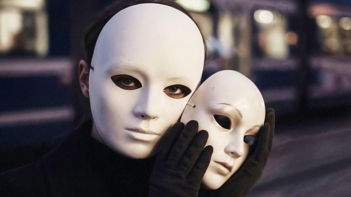 De máscaras y reconocimientos