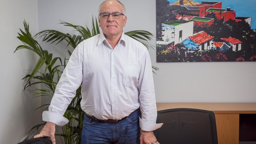 Carlos  Cabrera, consejero de Aguas, Transportes, Industria y Energía del Cabildo de La Palma.