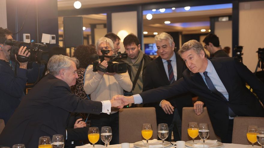 PP y Vox se alinean con Trump y arremeten contra el 'no a la guerra' del Gobierno