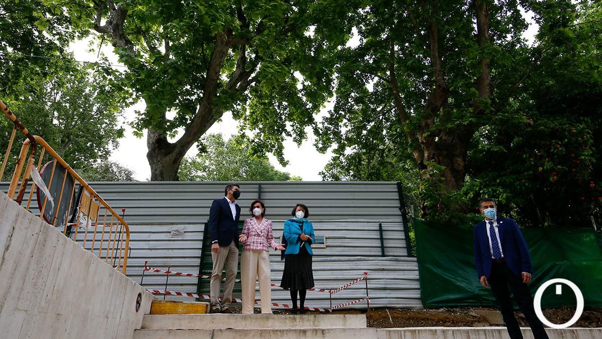 La vicepresidenta del Gobierno Carmen Calvo visita las obras de la Biblioteca del Estado