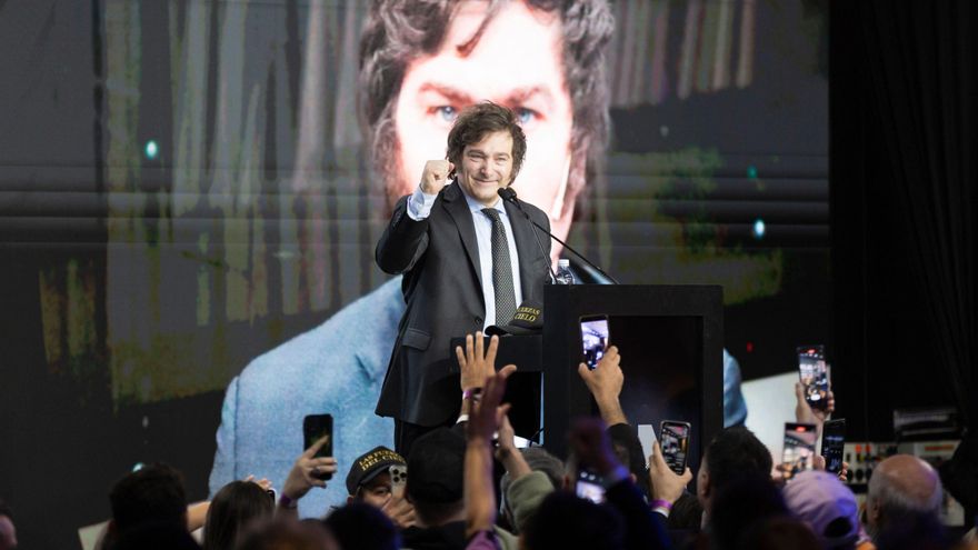 La identidad de un país, puesta a prueba por un “outsider” que agravia la convivencia democrática